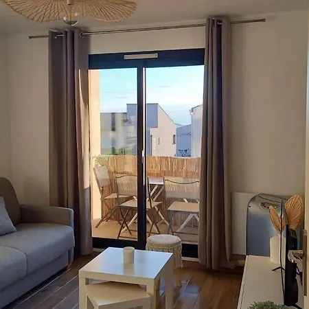 Mimi & Cosy, Vue A Apartment
